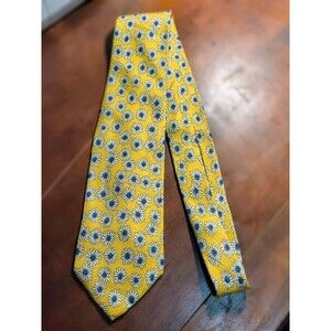 Brooks Brother Tie Flowers Yellow Blue White Silk Made In The USA